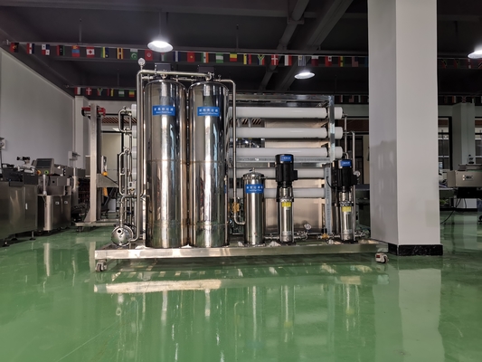 Osmosis Pressure 3000LPH 3T/H Water Purifier Machine Shampoo Making Product Line